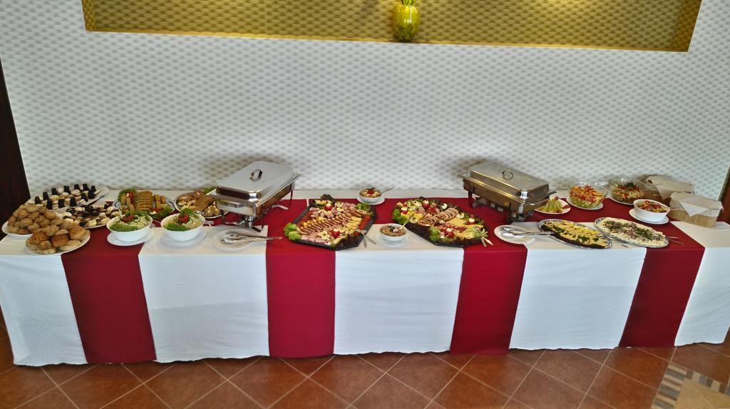 Hotel Gula Batizovce 외부 사진