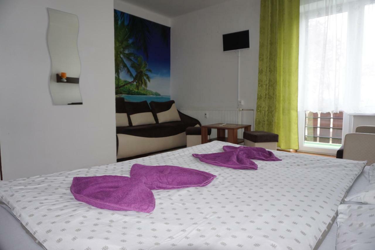 Hotel Gula Batizovce 외부 사진